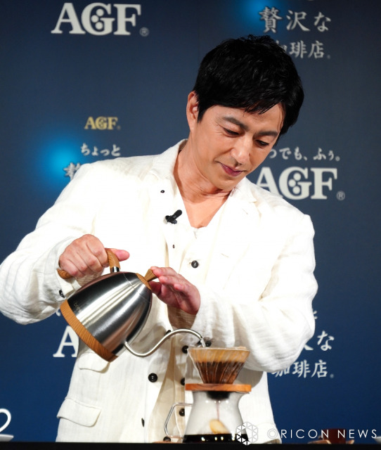 コーヒーの淹れ方を実演した大沢たかお （C）ORICON NewS inc.