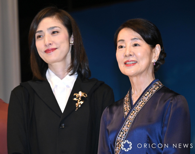 天海祐希（右）の存在について明かした吉永小百合（左）（C）ORICON NewS inc.