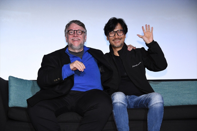 Netflix映画『フランケンシュタイン』ジャパンプレミア上映会に登壇したギレルモ・デル・トロ監督とゲームクリエイターの小島秀夫氏