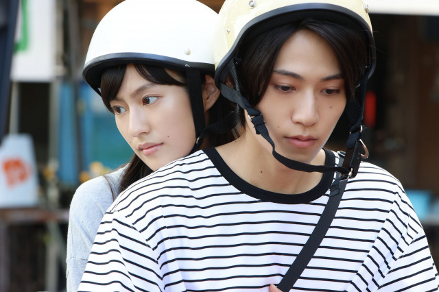 ドラマ24『ひと夏の共犯者』第1話（C）「ひと夏の共犯者」製作委員会